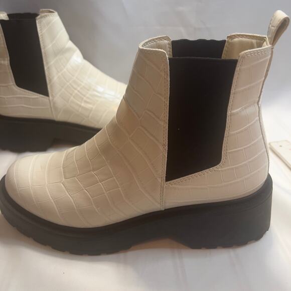 Steve Madden White Crocodile Reptile Chunky Boots Booties Women's Tyclone 8.5 - Picture 4 of 16